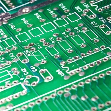 PCB 관통 구멍에서 PTH와 NPTH의 차이점은 무엇입니까?